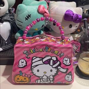 Hello kitty lunch box hello kitty Halloween